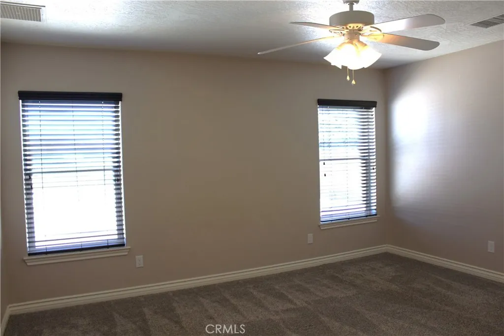 7331 I Avenue, Hesperia, California 92345 home-pic-21